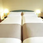 Ibis Est Mediterranee A9/a75 (adults Only) 호텔