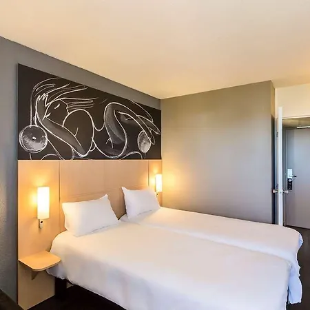 Ibis Est Mediterranee A9/a75 (adults Only)