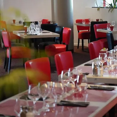 Hotel Ibis Est Mediterranee A9/a75 (adults Only)