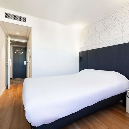 Ibis Est Mediterranee A9/a75 (adults Only) Szálloda