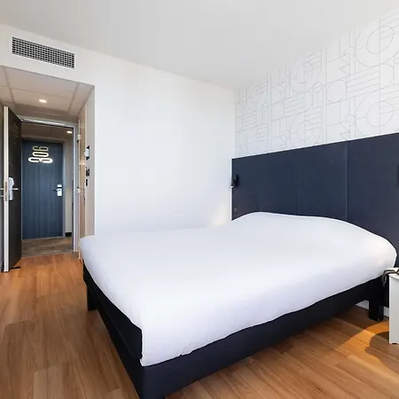 Ξενοδοχείο Ibis Est Mediterranee A9/a75 (adults Only) Μπεζιέ